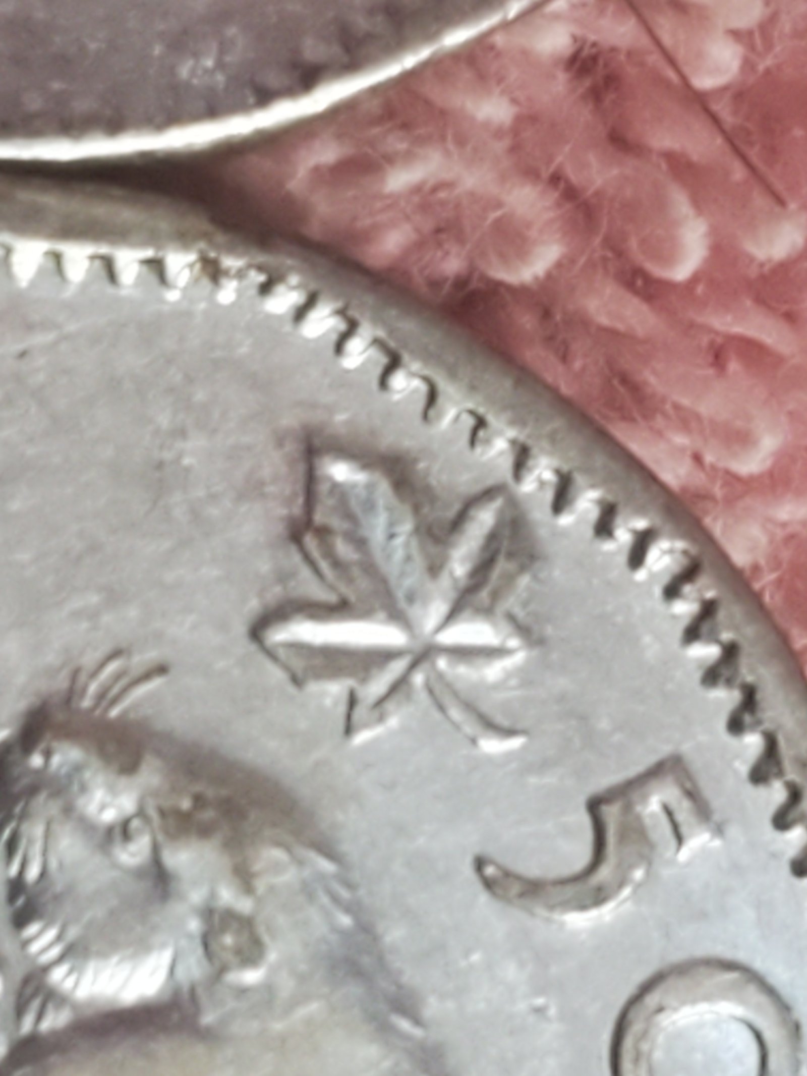 1953-Canada-Nickel-Shoulder-Fold-Or-Non-Shoulder-Fold